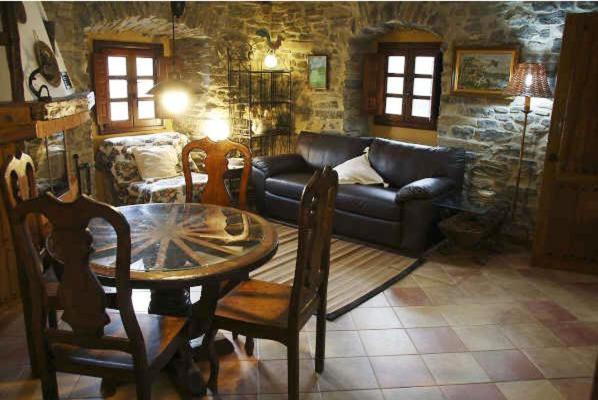 Apartamentos Rurales Rincon De Aiara Menagaray Værelse billede